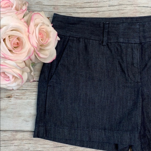LOFT dark denim shorts - Picture 2 of 6